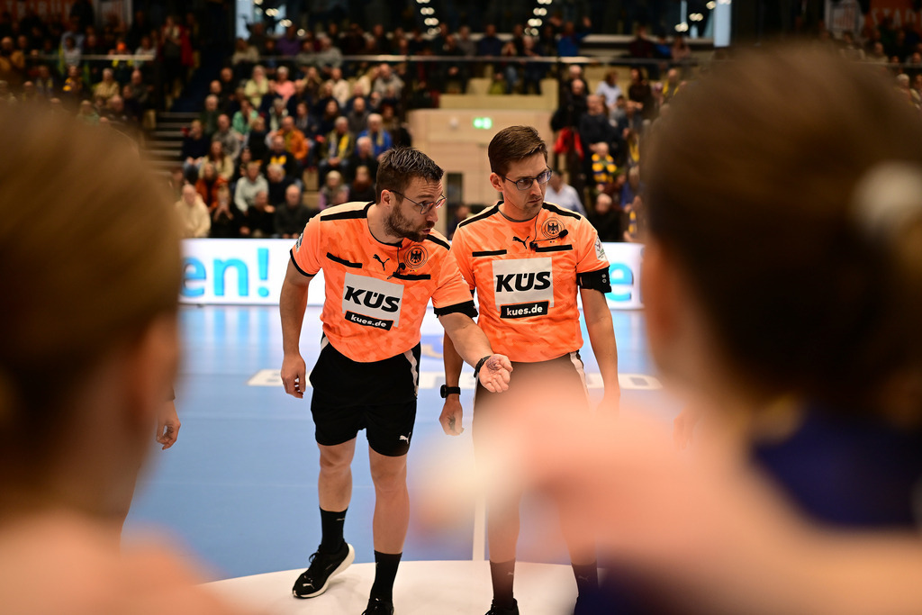 Handball I Frauen I Saison 2025-2026 I 14. HBF I 1. Spieltag I Buxtehuder SV - Sport-Union Neckarsulm | Der Sportfotograf. - Realisiert mit Pictrs.com