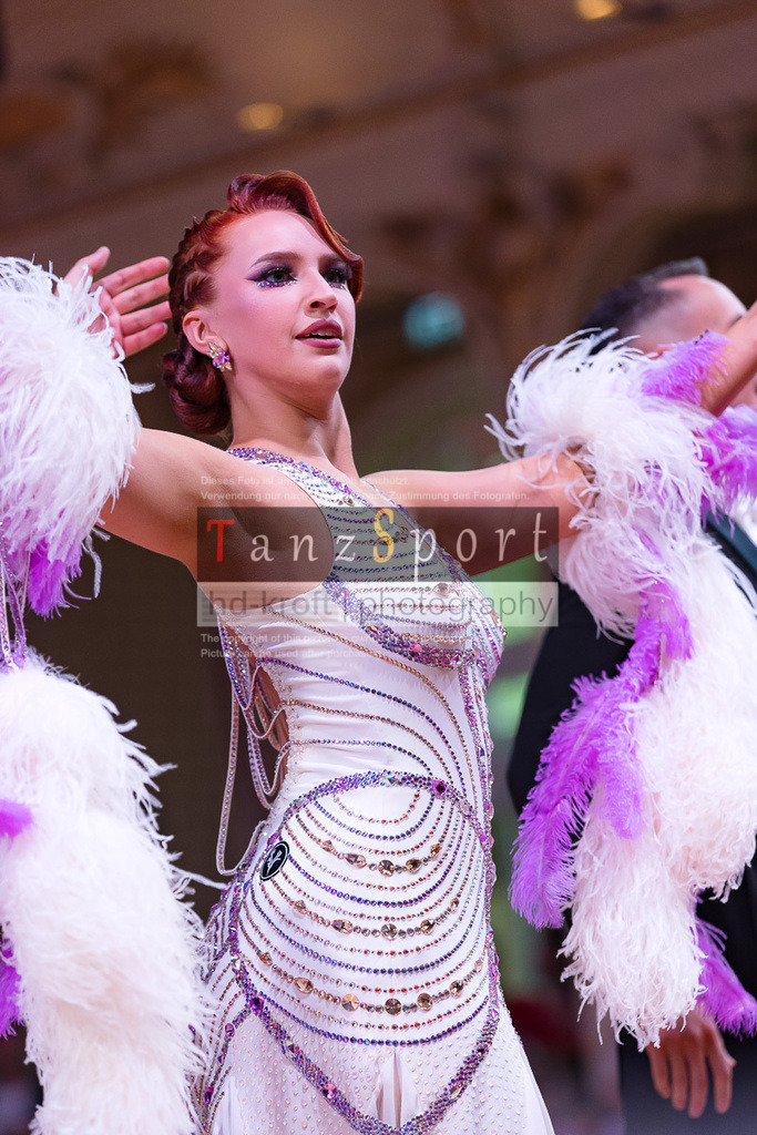 20240706_WDSF_RS_Std_10182 | Tanzsportbilder, Standardtanz, Lateintanz, WDSF, DTV, LTVB, dancecomp, goc, hessen tanzt, blaues band der spree, walzer, tango, wiener walzer, slowfox, quickstepp, samba, rumba, cha-cha-cha, paso doble. jive, hd-kroft photography, turniertanzsport