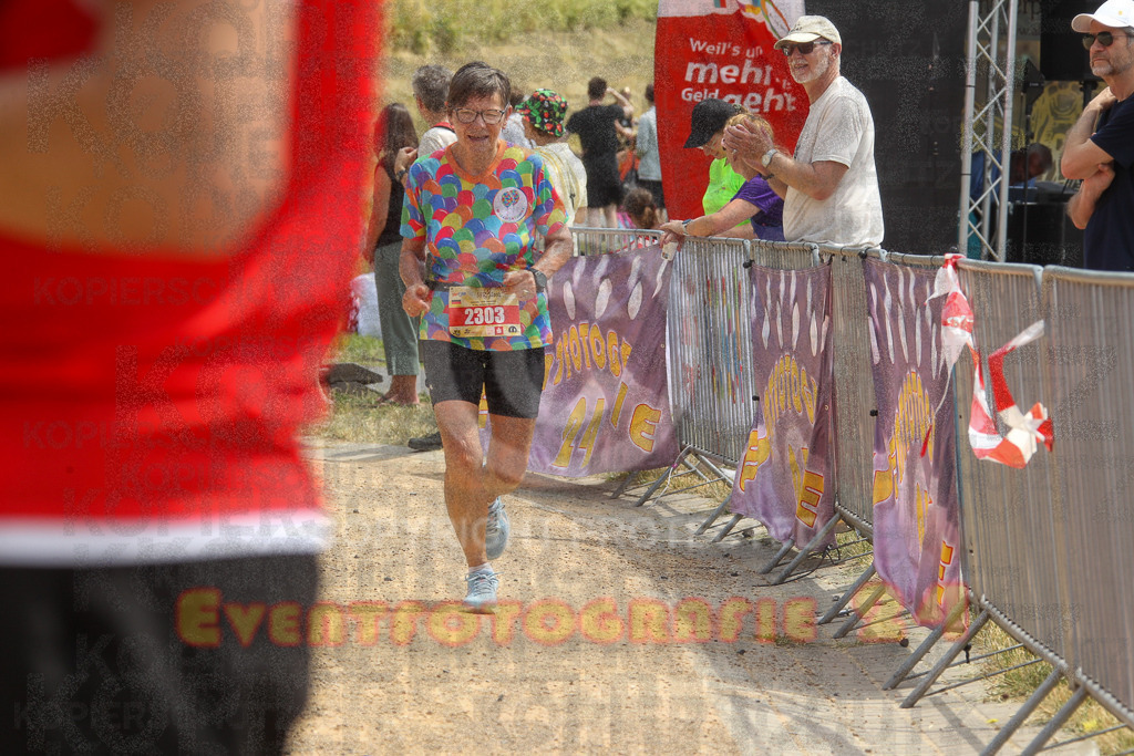 250614_1222_EV4_9754 | Sportfotografie im Rhein-Sieg Kreis, Köln, Bonn, NRW, Rheinland Pfalz, Hessen, etc. Unser Tätigkeitsfeld umfasst den Laufsport vom Volkslauf über den Marathon, Duathlon, Triathon bis zum Ultralauf wie Kölnpfad Ultra oder Schindertrail.