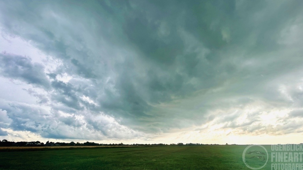IMG_7992 | Björn Thiemann; Ogenblick.de; Fotografie; Photograph; Landscape, Pellworm, Schleswig-Holstein; Inselfotograf; Inselfotografien; Wattenmeer; National-Park; Naturschutzgebiet; Leuchtturm; Lighthouse; Leinwandbilder; Kalender; Pellworm Kalender;  - Realisiert mit Pictrs.com