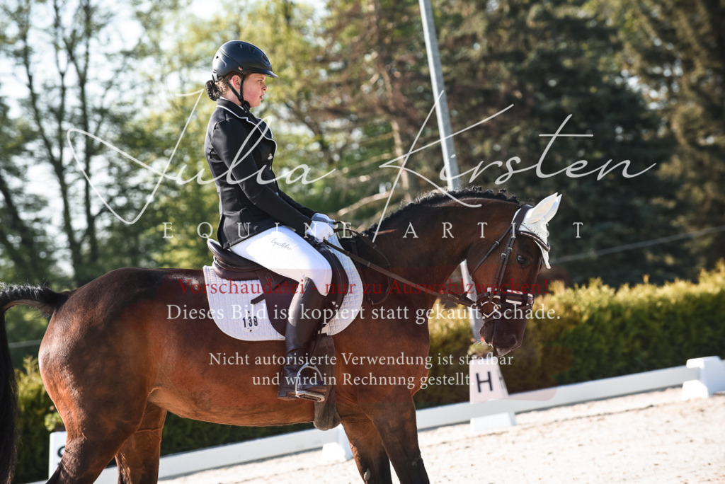 20230518_JK-Röhrsdorf-09-0611 | Pferde- und Turnierfotografie in Westsachsen. Pferdeportraits, Auftragszeichnungen und intuitive Kunst.