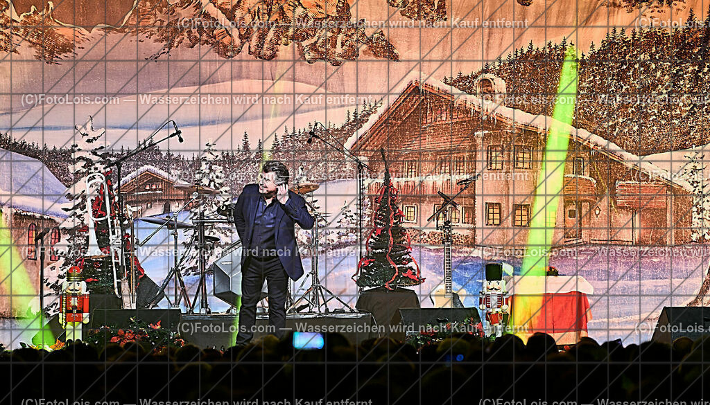 ALP0028_STAR-WEIHNACHT_NV-Forum_Borg Andy | (C)FotoLois.com, Alois Spandl, Volkstümliche STAR-WEIHNACHT MIT Sigrid & Marina, NOCKIS, Andy Borg und Die Edlseer im NV-Forum Wieselburg, So 18. Dez. Dezember 2022.