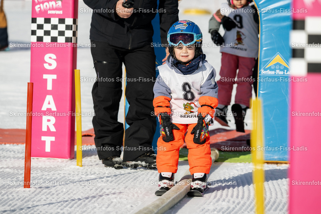 SRS_12.12.2025_0016 | SRS_12.12.2025_0016 - Realisiert mit Pictrs.com