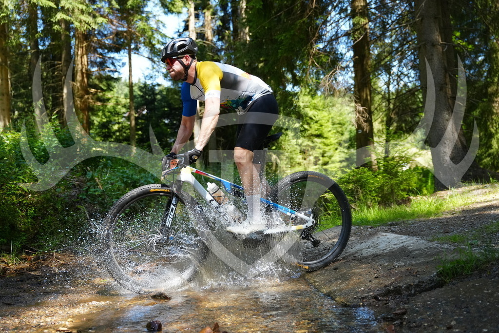 FC101634 | Fotogalerie der Treibjagd im Dunkelwald - Dein MTB Etappenrennen im Erzgebirge - Realisiert mit Pictrs.com