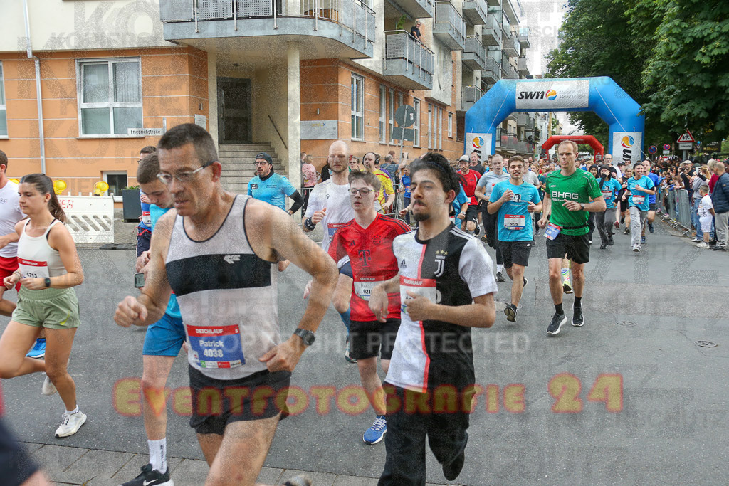 240614_1802_EX1_3933 | Sportfotografie im Rhein-Sieg Kreis, Köln, Bonn, NRW, Rheinland Pfalz, Hessen, etc. Unser Tätigkeitsfeld umfasst den Laufsport vom Volkslauf über den Marathon, Duathlon, Triathon bis zum Ultralauf wie Kölnpfad Ultra oder Schindertrail.