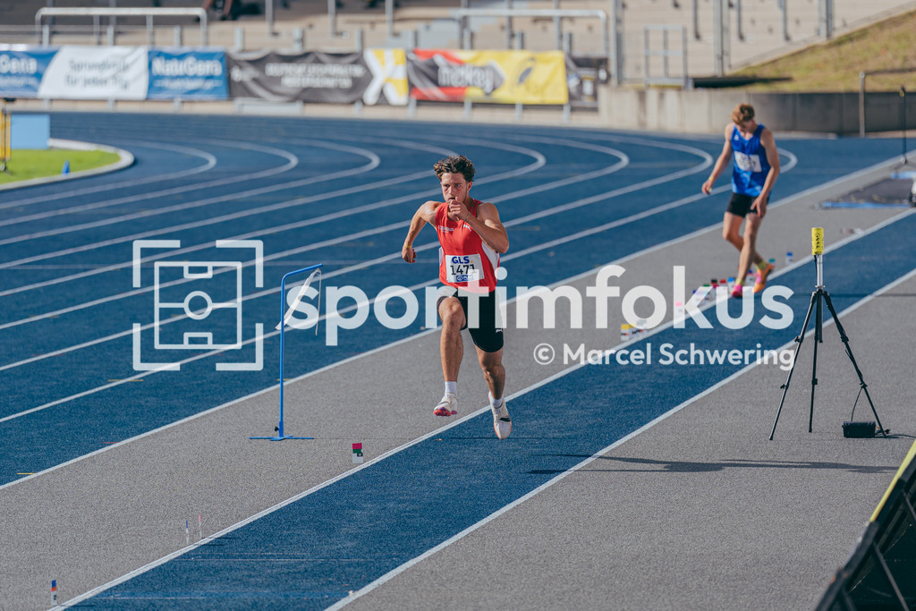 DM U23 U18 Bochum 2026 | Janek Schiffer (LG Brillux Münster) bei den Deutschen Meisterschaften der U18 &amp; U23 2026 im Lohrheidestadion in Bochum-Wattenscheid. - Realisiert mit Pictrs.com