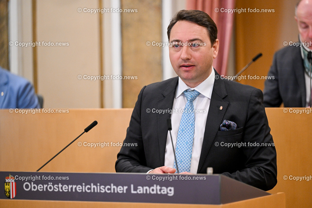 Landhaus Linz_ Promenade_ Landtagssitzung_ 11.04.2024-108 | 11.04.2024, Landhaus Linz AUT, Promenade, Landtagssitzung, im Bild LH-Stv. Manfred Haimbuchner (FP)