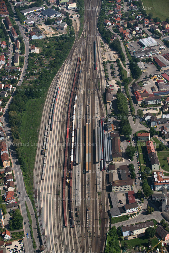 3803875 | Online-Shop für Luftbilder aus Deutschland. Seit über 45 Jahren baut Gerhard Launer das Luftbildarchiv mit unterschiedlichsten Themen stetig weiter aus.