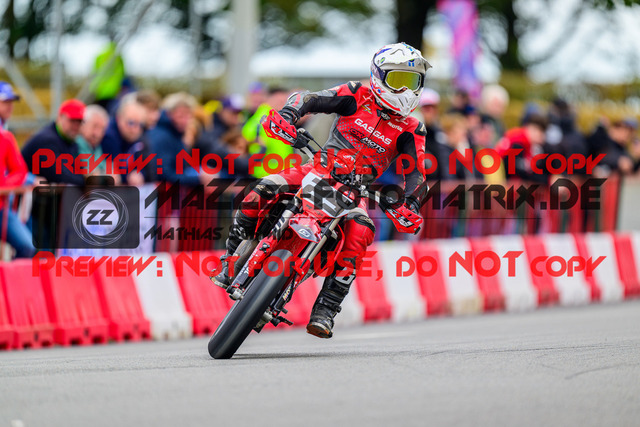 MaZZes_Fotomatrix_20241006_6007705_0701 | JUNIOR