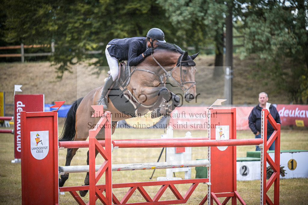 DOS_0346 | Entdecke hochwertige Reitturnierfotos von Foto Oger. Professionell, emotional und authentisch – jetzt Lieblingsmomente im Shop bestellen.Deutschlandweite Turnierfotografie. - Realisiert mit Pictrs.com