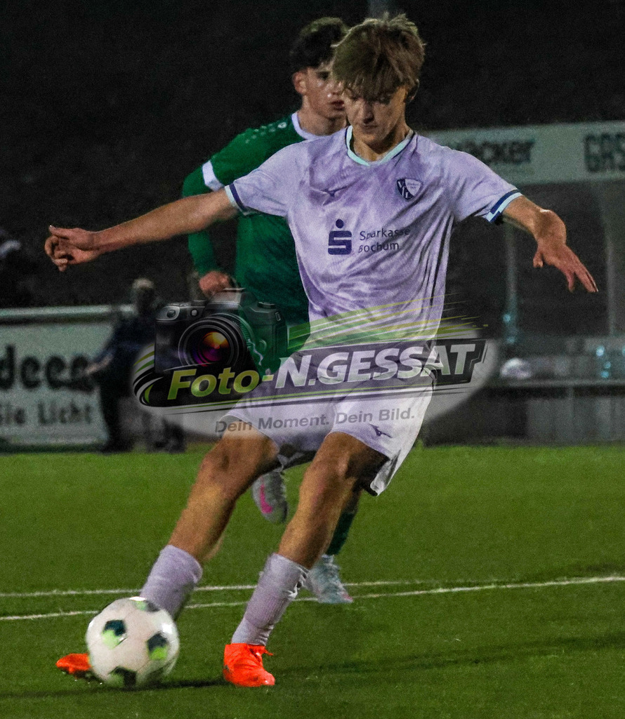 SV Rödinghausen - VfL Bochum | Auf dem Bild zu sehen: grün SV Rödinghausen ; grau VfL BochumSV Rödinghausen, VfL Bochum, Saison 25/26, C-Jugend Westfalenpokal, Deutschland - Realisiert mit Pictrs.com