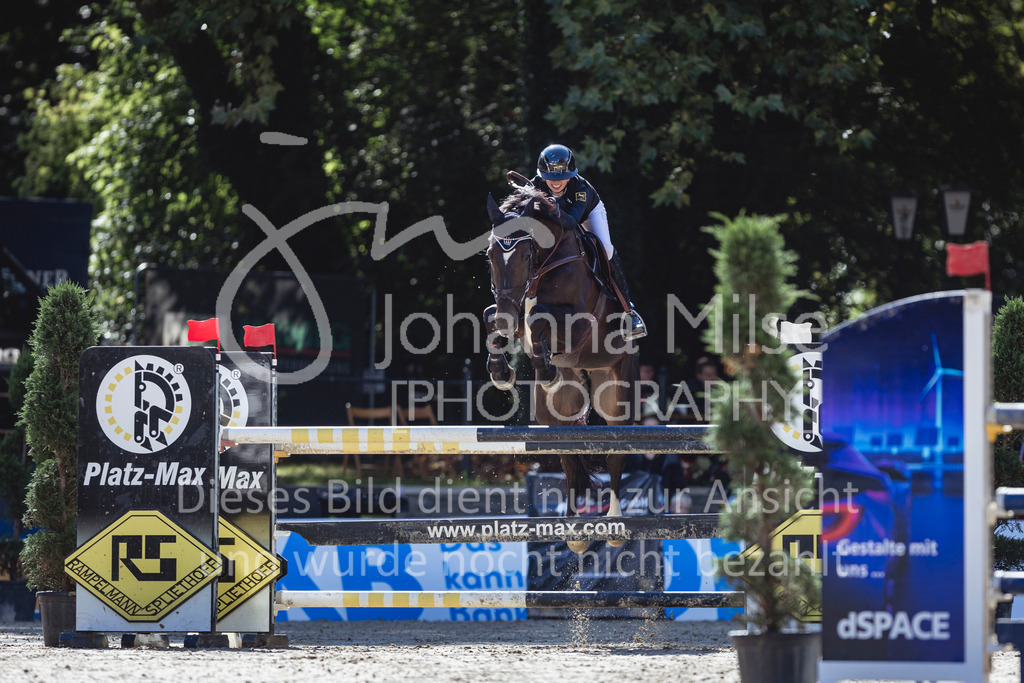 240912_OWLCh_AmateurL-401 | Deine schönsten Turniermomente als professionelle Fotos! Entdecke hochwertige Pferdesport-Fotografie im Online-Shop. Jetzt Fotos finden & bestellen!