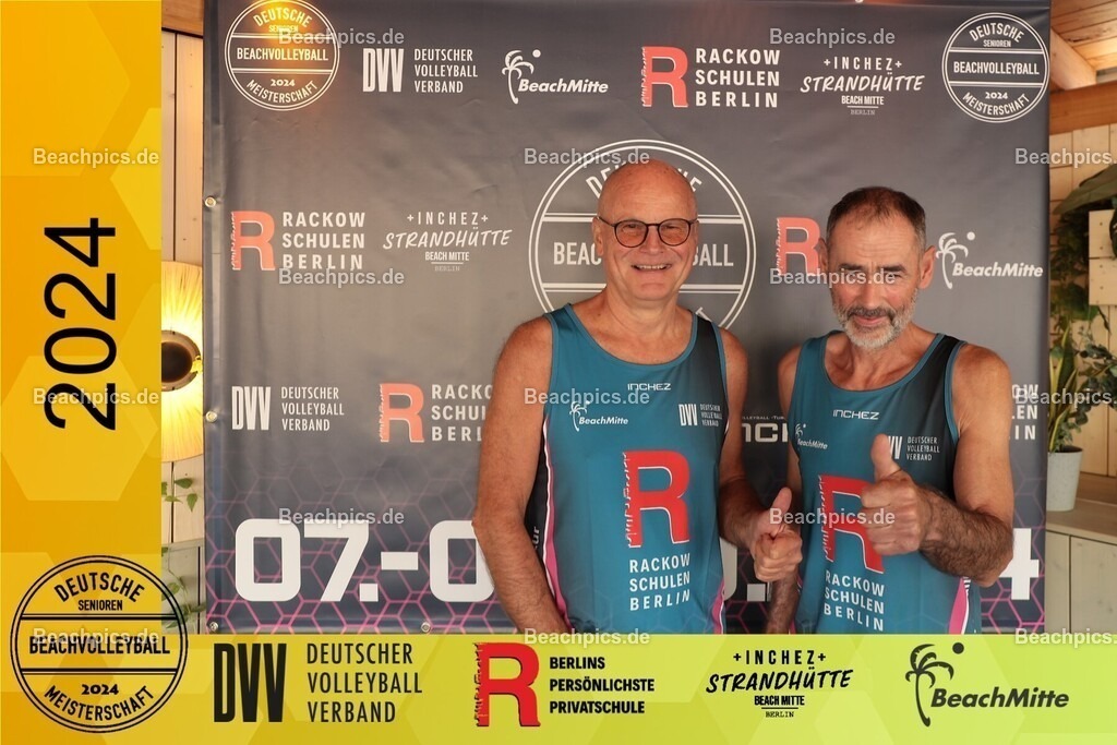 20240907_080358_156 | Sie befinden sich nun in der Bildergalerie von Beachpics.de. Sie können einzelne Bilder als Abzug, digital oder als spezielle Produkte erwerben.
Die Auswahl sehen sie, wenn sie unter dem gewünschten Bild auf Bestellen klicken!
Haben sie spezielle Wünsche,