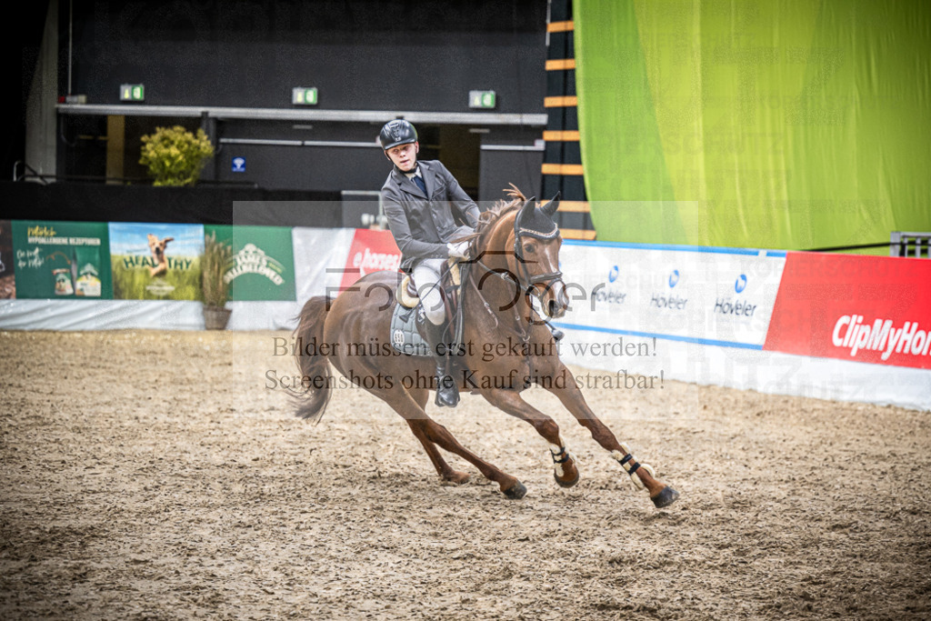 DOS_1280 | Entdecke hochwertige Reitturnierfotos von Foto Oger. Professionell, emotional und authentisch – jetzt Lieblingsmomente im Shop bestellen.Deutschlandweite Turnierfotografie. - Realisiert mit Pictrs.com