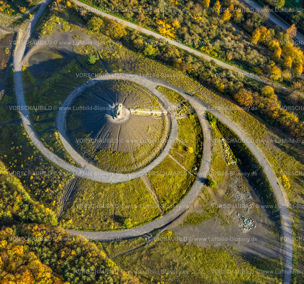 Gelsenkirchen251103010-2 | Luftbild, Halde Rheinelbe, Bergehalde mit Skulptur Himmelstreppe, Ückendorf, Gelsenkirchen, Ruhrgebiet, Nordrhein-Westfalen, Deutschland