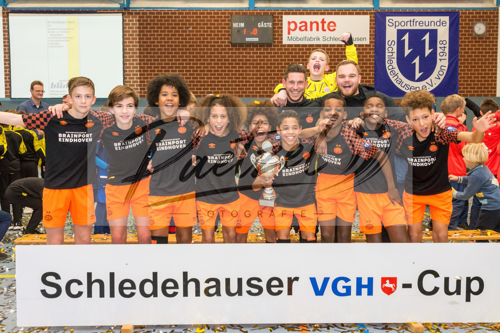 20200118_U12VGH_0030 | Fußball, D-Jugend:   beim VGH U12-Cup am 18.01.2020 in der Waldsporthalle Schledehausen in Schledehausen, Deutschland.(Foto von Nico Paetzel) - Realisiert mit Pictrs.com