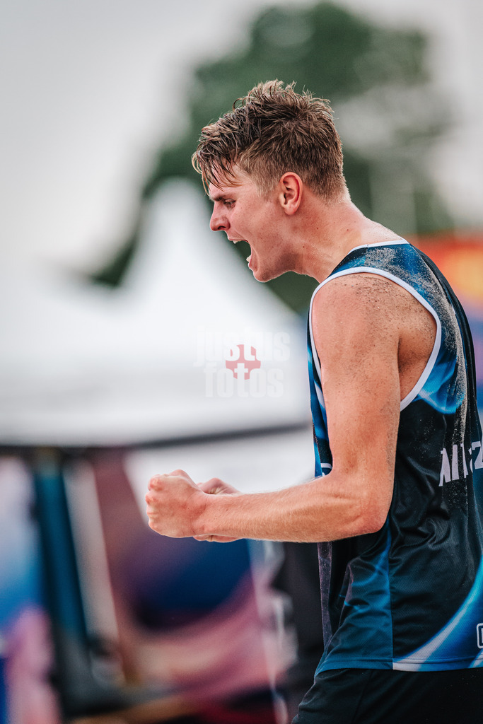Beachvolleyball | Männer | Allianz German Beach Tour 2024 | Tourstop Kühlungsborn 2 | 15.08.2024 | Leo Hauschild jubelt