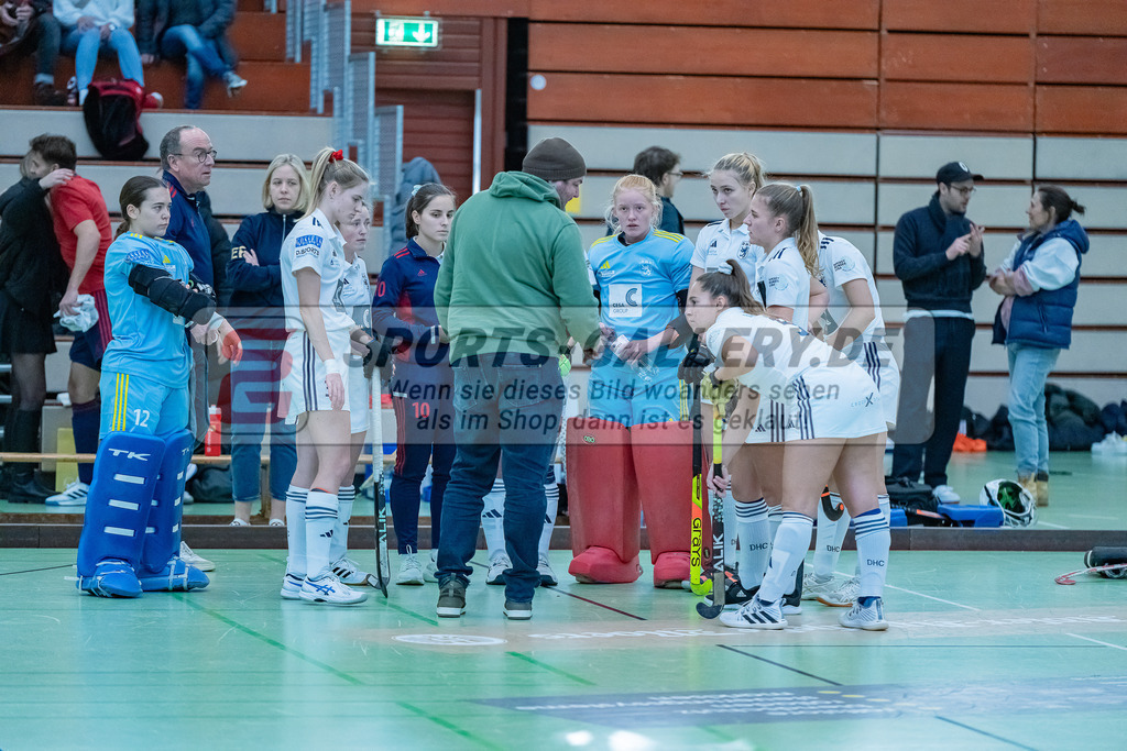 HK_20231217_107654 | 1. Bundesliga Damen Crefelder HC - Düsseldorfer HC  am 17.12.2023 Sporthalle Glockenspitz, Krefeld ,