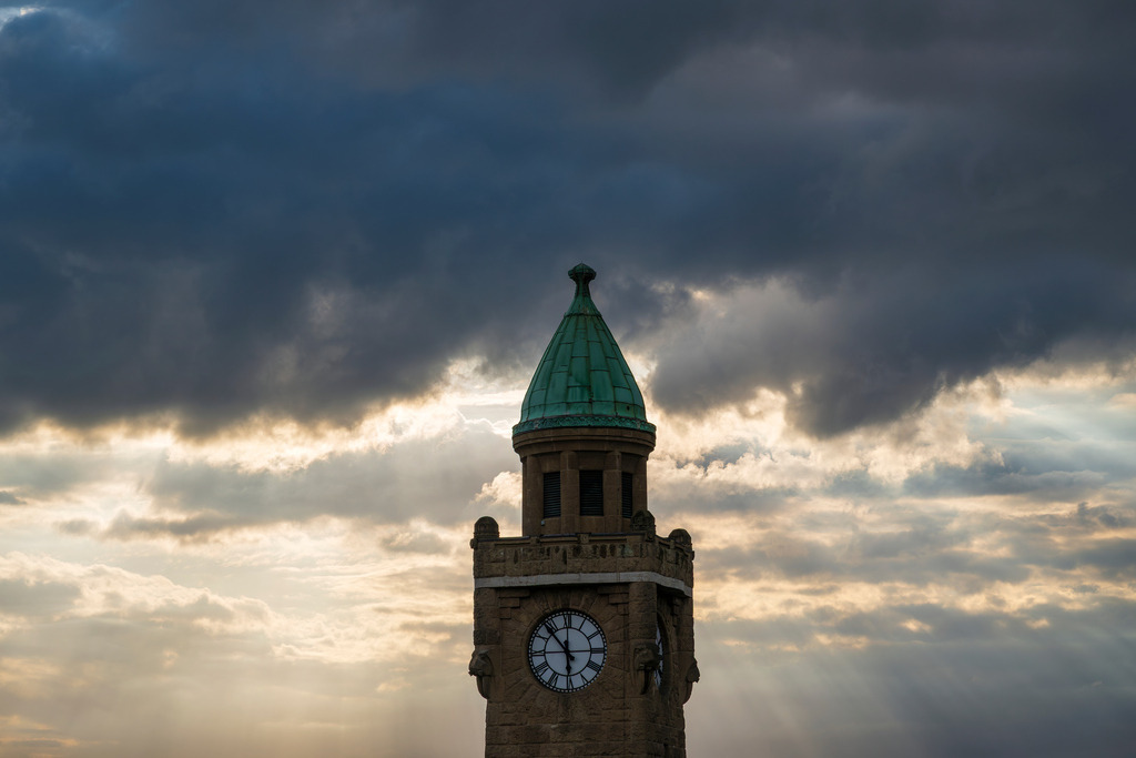 2025_09_11_HH-LANDUNGSBRUECKEN+REEPERBAHN_MCP2184 | Hochwertig gedruckte Fotografien für die Wand, als Kalender und zum Verschenken. Hamburg & Norddeutschland und überall wo ich mit der Kamera unterwegs war.