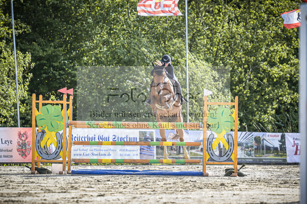 DOS_9969 | Entdecke hochwertige Reitturnierfotos von Foto Oger. Professionell, emotional und authentisch – jetzt Lieblingsmomente im Shop bestellen.Deutschlandweite Turnierfotografie. - Realisiert mit Pictrs.com