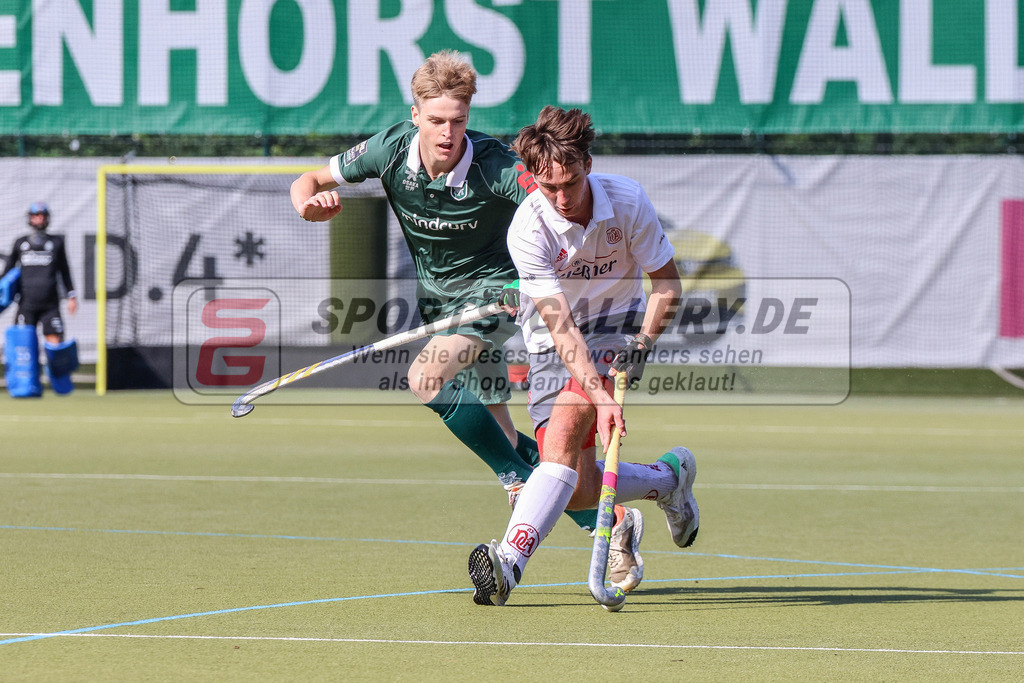 MJ_2022-09-25_HTCU-Alster-34 | Anton Wildung (Club an der Alster #18) & Tim Söller (Uhlenhorst Mülheim #17), Uhlenhorst Mülheim - Club a. d. Alster am 25.9.2022 im Waldstadion, Mülheim a. d. Ruhr
