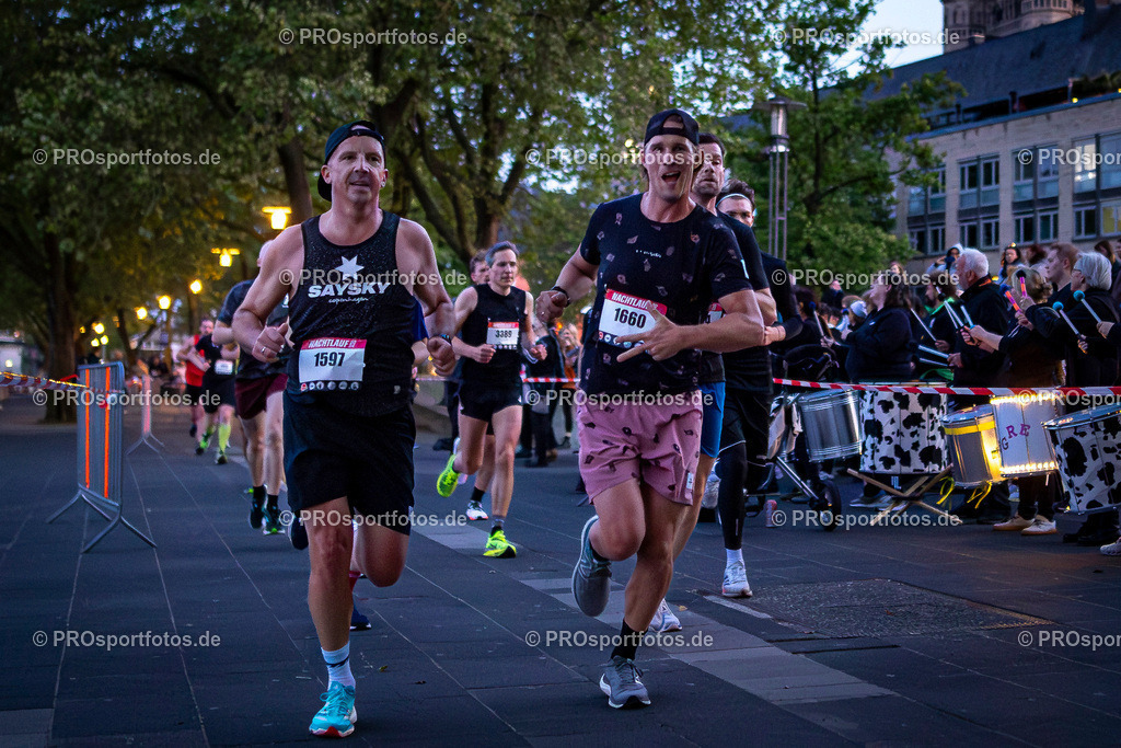 21. Nachtlauf des ASV Köln; Köln, 08.05.24 | Impressionen vom 21. Nachtlauf des ASV Köln am 08.05.24 in der Altstadt von Köln (Deutschland). Foto: BEAUTIFUL SPORTS/Bernd Hoffmann