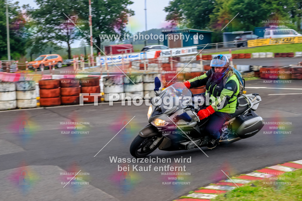 _TCM2766 | Hier findet Ihr Bilder von Touristenfahrten auf der Nürburgring Nordschleife oder von anderen Veranstaltungen die ich besucht habe. Viel Spass beim Durch Schauen 