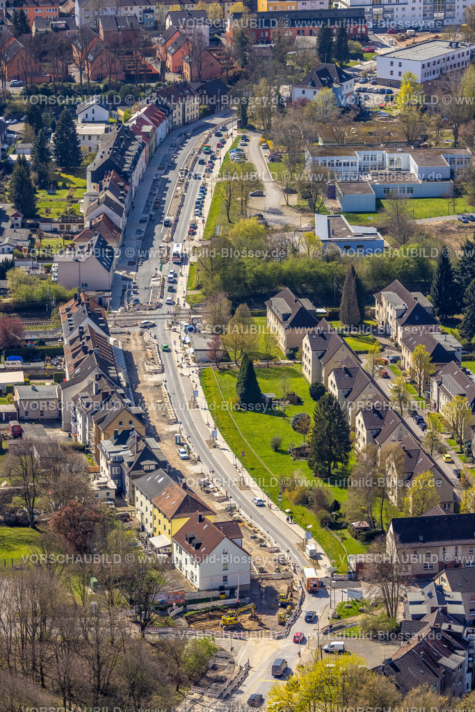 Witten220401130 | Luftbild, Baustelle mit Neugestaltung der Pferdebachstraße, Bahnübergang Ziegelstraße, Bebbelsdorf, Witten, Ruhrgebiet, Nordrhein-Westfalen, Deutschland