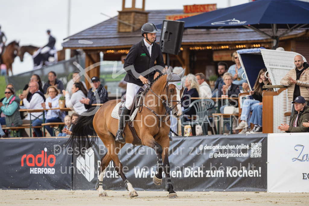 230730_BHO_GrosserPreis-608 | Deine schönsten Turniermomente als professionelle Fotos! Entdecke hochwertige Pferdesport-Fotografie im Online-Shop. Jetzt Fotos finden & bestellen!