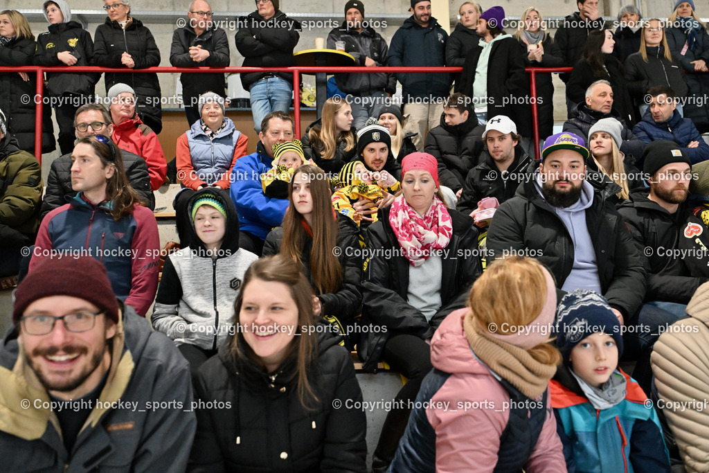 EC Hornets Spittal vs. USC Piraten Velden 18.2.2024 | Besucher Eishalle Spittal an der Drau, EC Hornets Spittal vs. USC Piraten Velden 18.2.2024, EC Hornets Spittal vs. USC Piraten Velden 18.2.2024 am 18.02.2024 in Spittal an der Drau (Eissportzentrum Spittal), Austria, (Photo by Bernd Stefan)