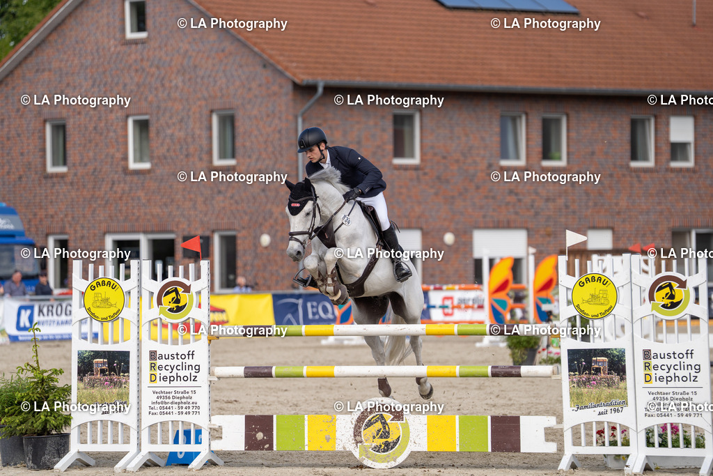 DSC06373 | Entdecke einzigartige Turnierfotos und persönliche Pferde- und Hundeportraits bei LA Photography. Für jeden Reiter und Pferd das perfekte Bild! Stöbere jetzt! - Realisiert mit Pictrs.com