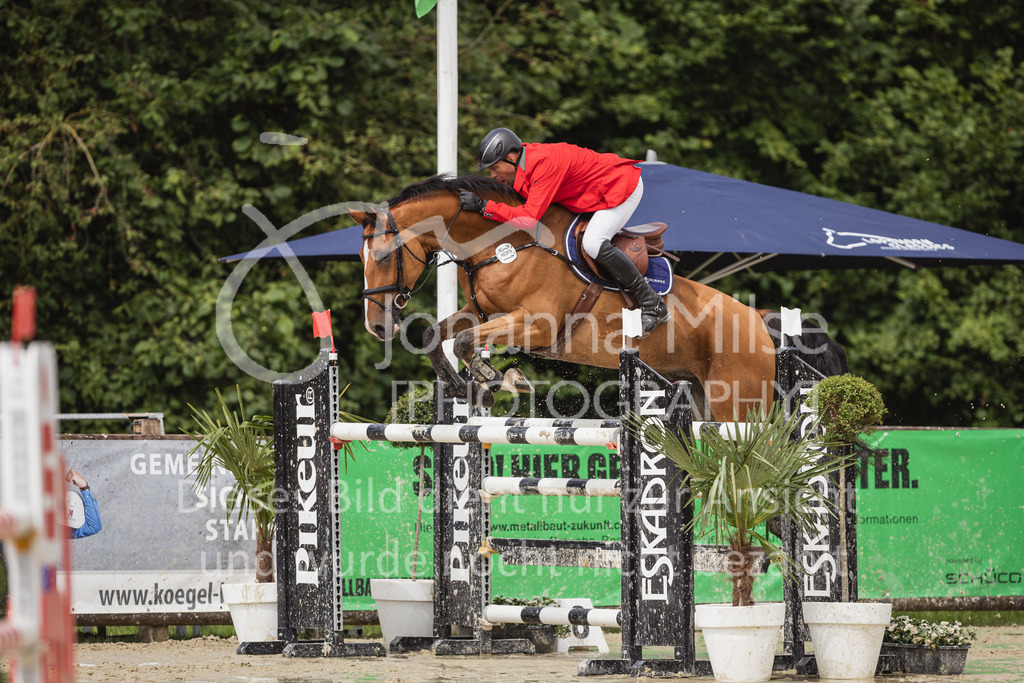 230728_BHO_M2-Spr_ASC-319 | Deine schönsten Turniermomente als professionelle Fotos! Entdecke hochwertige Pferdesport-Fotografie im Online-Shop. Jetzt Fotos finden & bestellen!