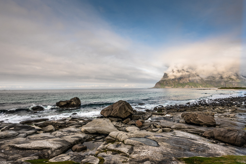 lofoten_tag04-99 | <div id="allefotografen-seal-verified-green"></div><script src="https://www.allefotografen.de/956728/seal-verified-green/seal.js" async="async"></script> - Realisiert mit Pictrs.com
