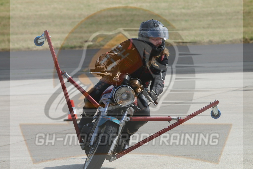 IMG_3417 | gh-motorradtraining-foto.de - Realisiert mit Pictrs.com