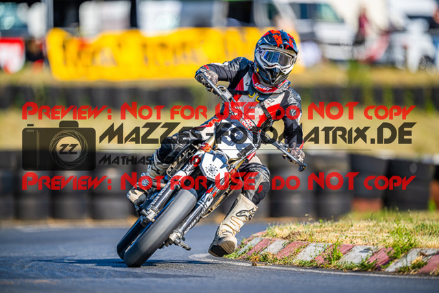 MaZZes_FotoMatrix_220529_5166 | Fotograf Mathias Schmid
Sportfotograf,
Eventfotograf,
Hochzeitsfotograf,
Portraitfotograf