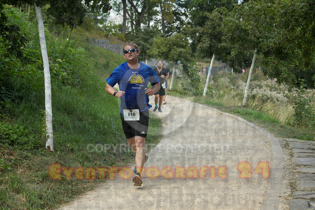 250824_1432_EX1_6558 | Sportfotografie im Rhein-Sieg Kreis, Köln, Bonn, NRW, Rheinland Pfalz, Hessen, etc. Unser Tätigkeitsfeld umfasst den Laufsport vom Volkslauf über den Marathon, Duathlon, Triathon bis zum Ultralauf wie Kölnpfad Ultra oder Schindertrail.