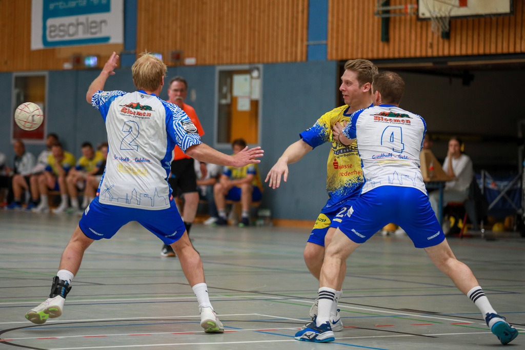 SVN_TVIssum_250426_008 | Bildergalerie von Sport-Ereignissen aber auch von weiteren spannenden Dingen - nicht nur vom Niederrhein. In Anlehnung an den bekannten Spruch von Hanns Dieter Hüsch heißt das Motto: "Niederrhein ist überall".  - Realisiert mit Pictrs.com