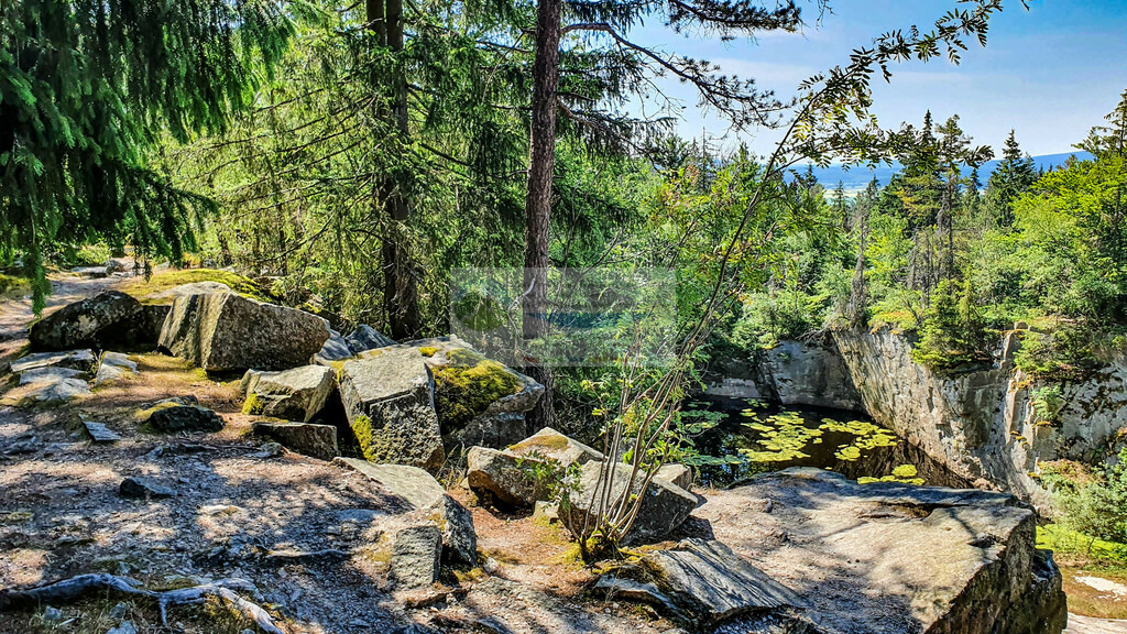 Steinbrüche am Epprechtstein | Impressionen rund um Hochfranken - Frankenwald - Fichtelgebirge - Realisiert mit Pictrs.com
