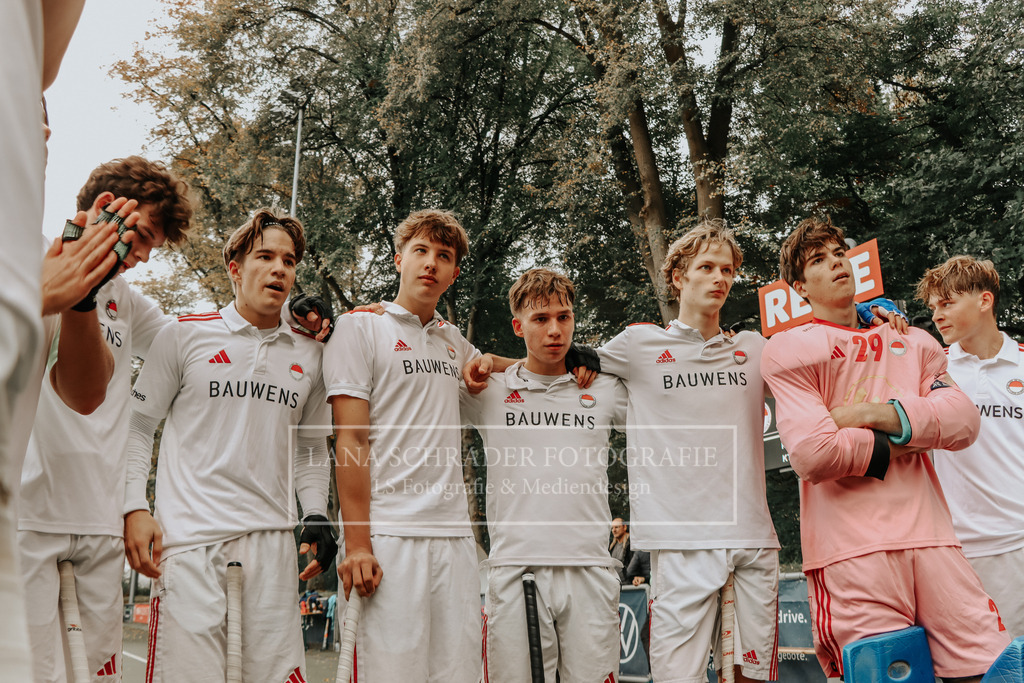 MU18_DM_ZWR_HF_RWK-KTHC_18.10.25_Köln (354 von 432) | lanaschraderfotografie - Realisiert mit Pictrs.com