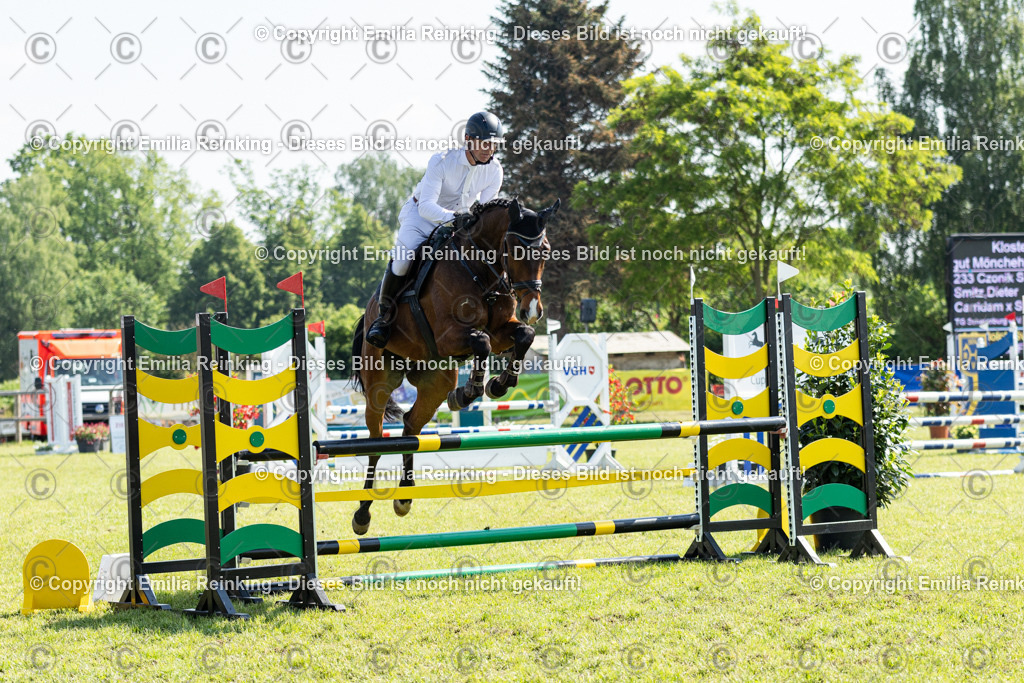 CL5A8330 | Emilia Reinking Fotografie - Realisiert mit Pictrs.com