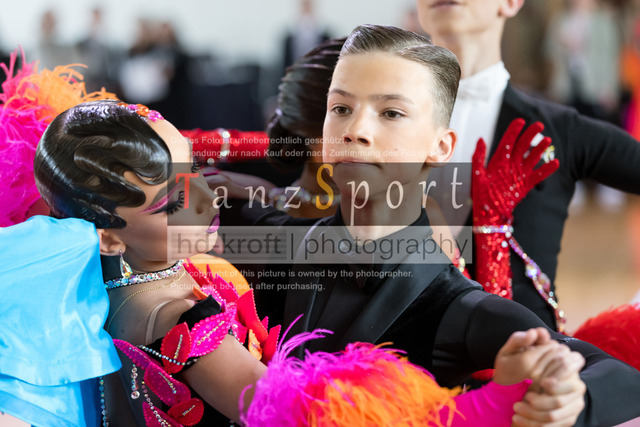 20240615_DM-Jun2-Kombi_09029 | Tanzsportbilder, Standardtanz, Lateintanz, WDSF, DTV, LTVB, dancecomp, goc, hessen tanzt, blaues band der spree, walzer, tango, wiener walzer, slowfox, quickstepp, samba, rumba, cha-cha-cha, paso doble. jive, hd-kroft photography, turniertanzsport