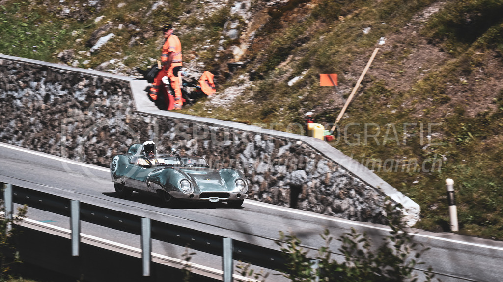 19. Arosa ClassicCar 2023 - 2. September 2023 | 19. Arosa ClassicCar 2023
Arosa, Schweiz
Klainguti Christian aus Madulain mit der Startnummer 203 in einem Lotus Eleven, Jahrgang 1957, in der Klasse Classic Trophy.
@arosaclassiccar, @arosa.official, #arosaclassiccar, #arosa, #76curves, #classiccar
Bild: Sportfotografie Markus Aeschimann | www.markus-aeschimann.ch - Realisiert mit Pictrs.com