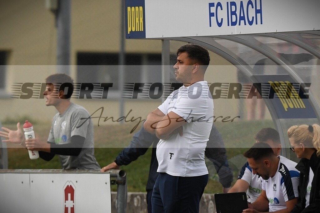 aD5S_5176 | Kaufen Sie Sportbilder im Onlineshop von Andy Scherrer Sportfotografie. Faszinierende Bilder von Sportevents aus der ganzen Schweiz. Fussball, Frauenfussball, Unihockey, Handball, Schwingen und weiteren Sportarten. - Realisiert mit Pictrs.com