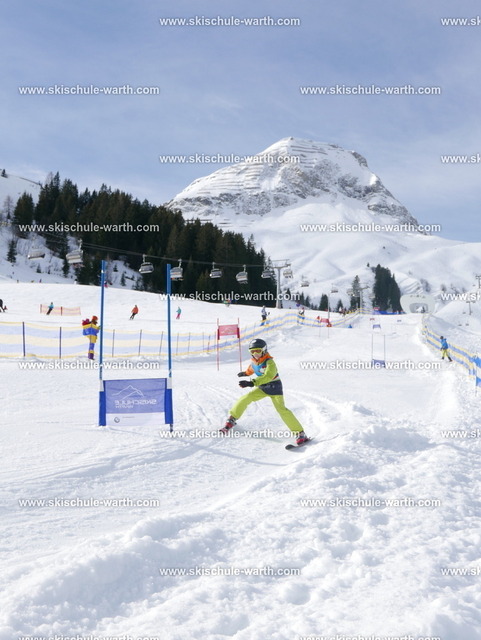 Mailin(1) | Photos von der Skischule Warth - Realisiert mit Pictrs.com