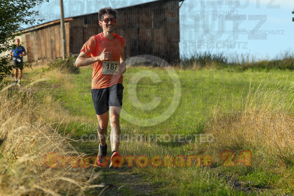250801_1911_EV4_8235 | Sportfotografie im Rhein-Sieg Kreis, Köln, Bonn, NRW, Rheinland Pfalz, Hessen, etc. Unser Tätigkeitsfeld umfasst den Laufsport vom Volkslauf über den Marathon, Duathlon, Triathon bis zum Ultralauf wie Kölnpfad Ultra oder Schindertrail.