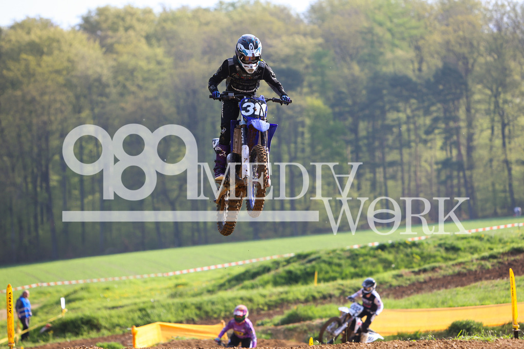 5E6A9628 | 989 MEDIAWORK