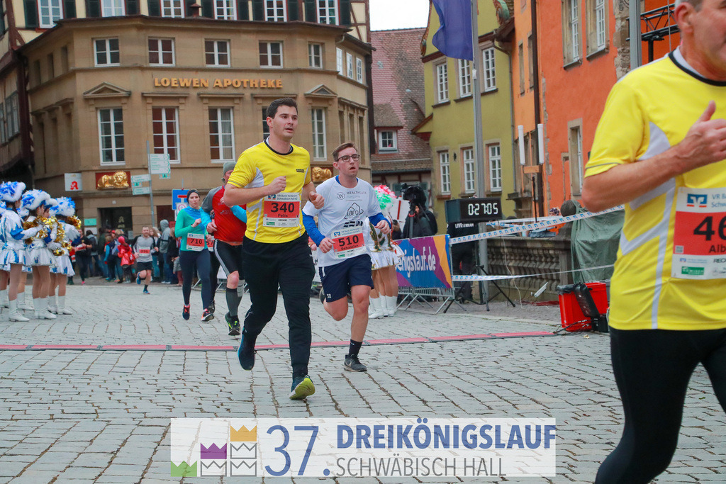 VR Bank Hauptlauf 10000m | 3 Koenigslauf 2023 - Realisiert mit Pictrs.com
