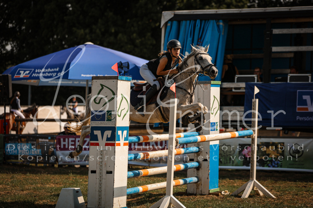 25.SaSpL00028 | Leoni Ertmer Photography - Realisiert mit Pictrs.com