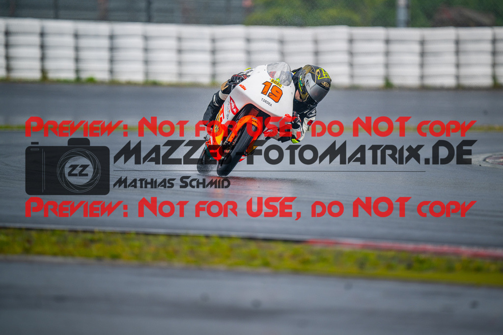 MaZZes_FotoMatrix_240830_6007705_2570 | SSP300