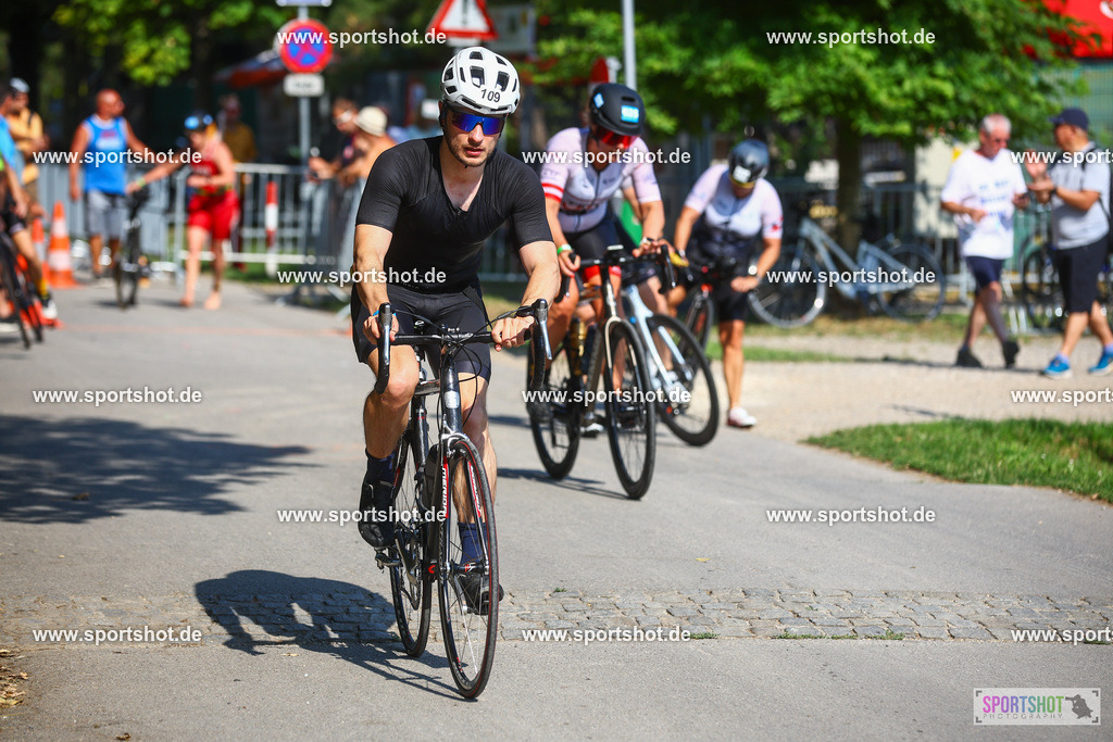 TRA58970 | Gerasdorf Triathlon 2025 #p3event_agentur #gerasdorftriathlon #triathlongerasdorf #p3triathlon #yourpictrs #sportshot_your_pictrs